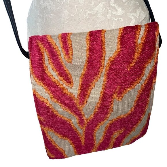 Womens Crossbody Shoulder Bag One Size Pink Orange Tapestry Flap Front Colorful - Picture 3 of 12